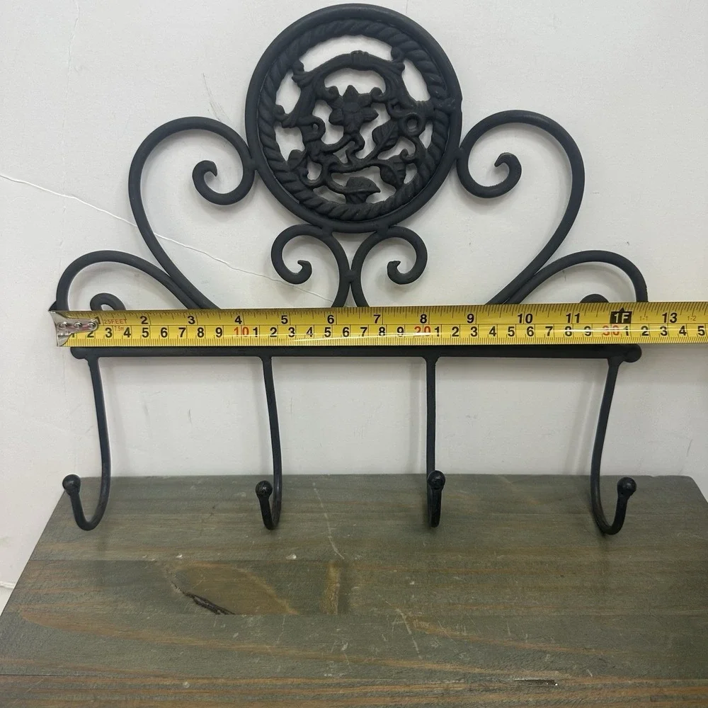 Vintage Wrought Iron Artisan 4 Hook Wall-Mount Coat Rack Holder Hat hanger Black